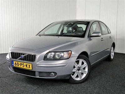Volvo S40