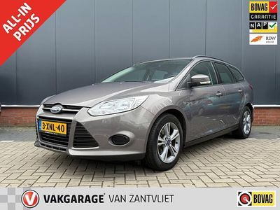 Bruin (metallic) Occasion 2014 Ford Focus Stationwagen | € 5.495 (Eerlijke prijs)