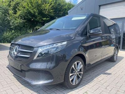Mercedes V300