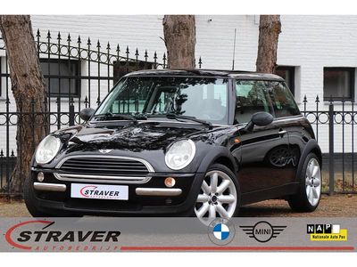 Zwart Gebruikt 2004 Mini ONE Salt Hatchback | € 2.950 (Eerlijke prijs)