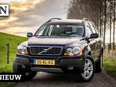 Blauw Gebruikt 2005 Volvo XC90 Kinetic SUV | € 5.940 (Eerlijke prijs)