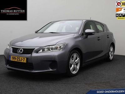 Lexus CT200h