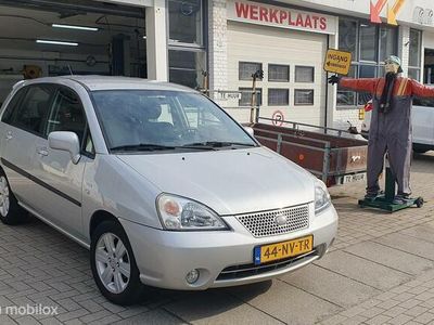 Suzuki Liana