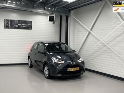 tweedehands Toyota Aygo 1.0 VVT-i LED/Parkeerhulp/Bluetooth/El.ramen/Viers