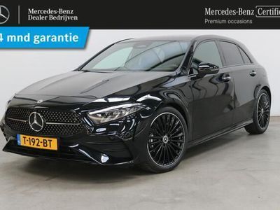 tweedehands Mercedes A180 AMG Line | Panorama dak