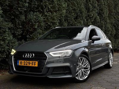 Grijs Gebruikt 2016 Audi A3 Sportback S-Line Hatchback | € 15.950 (Iets duurder)
