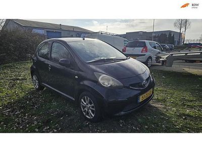 Occasion Toyota Aygo 68 PK (50 kW) 2008 Zwart Hatchback