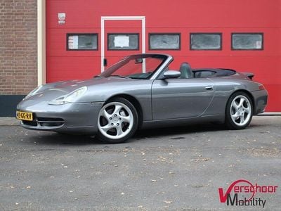 Occasion Porsche 911 Carrera 4 300 PK (220 kW) 2000 Grijs Cabriolet