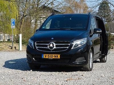 Zwart Occasion 2014 Mercedes V250 Avantgarde MPV | € 28.450 (Duur)