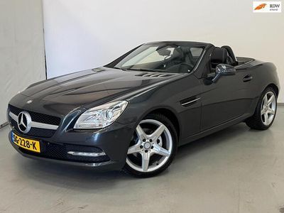 Grijs (metallic) Occasion 2012 Mercedes SLK200 Cabriolet | € 19.750 (Eerlijke prijs)