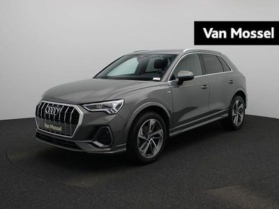 Grijs Gebruikt 2024 Audi Q3 Ambiente SUV | € 49.900 (Duur)