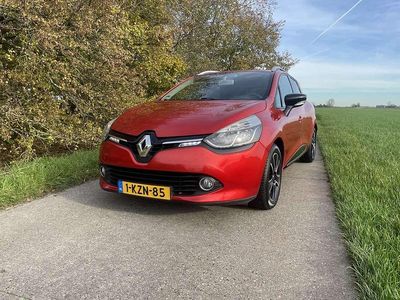 Rood Gebruikt 2013 Renault Clio GrandTour Stationwagen | € 5.450 (Iets duurder)