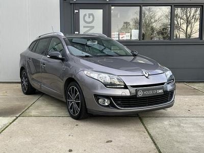 Grijs (metallic) Gebruikt 2013 Renault Mégane GrandTour Bose Edition Stationwagen | € 5.950 (Eerlijke prijs)