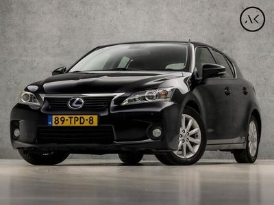 Lexus CT200h