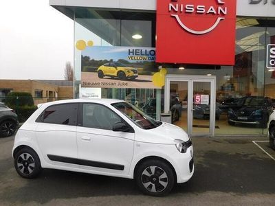 Wit Gebruikt 2017 Renault Twingo LIMITED Hatchback | € 8.900 (Eerlijke prijs)