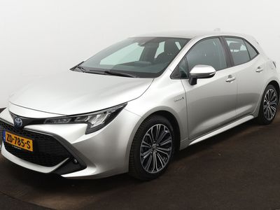 tweedehands Toyota Corolla 2.0 Hybrid First Edition // NAVI // TREKHAAK //