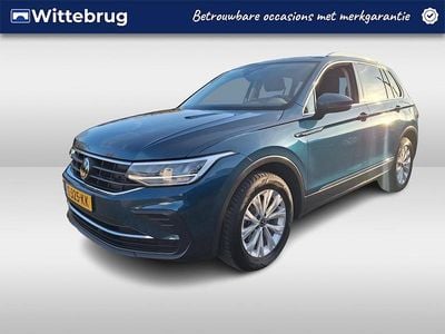 Blauw Occasion 2023 VW Tiguan Business SUV | € 34.450 (Super prijs)