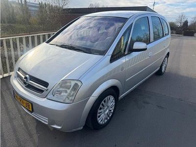 Grijs Gebruikt 2005 Opel Meriva Enjoy MPV | € 2.849 (Eerlijke prijs)