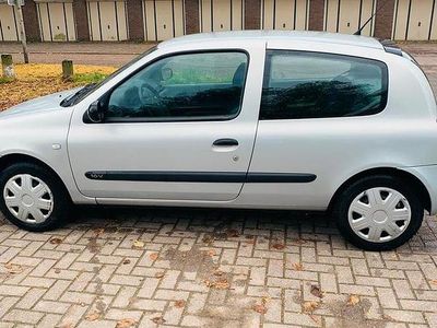 Gebruikt 2002 Renault Clio II | € 1.000 (Goede deal)