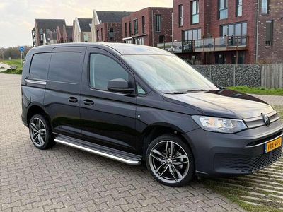 Zwart Gebruikt 2023 VW Caddy MPV | € 21.450 (Eerlijke prijs)