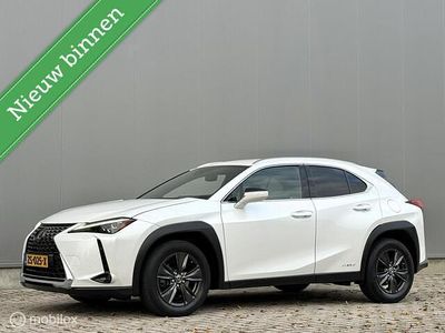 Lexus UX 250h