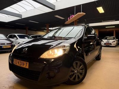 Occasion Renault Clio II 101 PK (74 kW) 2009 Zwart Hatchback