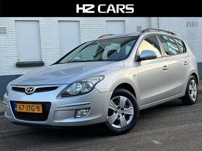 Grijs Gebruikt 2009 Hyundai i30 Dynamiq Stationwagen | € 1.650 (Eerlijke prijs)