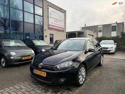 Zwart Gebruikt 2009 VW Golf VI Highline Hatchback | € 6.250 (Eerlijke prijs)
