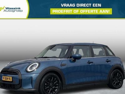 Blauw Gebruikt 2022 Mini ONE Business Hatchback | € 19.735 (Eerlijke prijs)