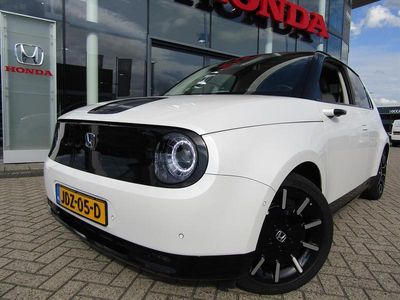 Honda e