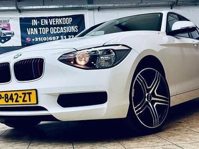 Wit Gebruikt 2011 BMW 116 Hatchback | € 8.500 (Eerlijke prijs)