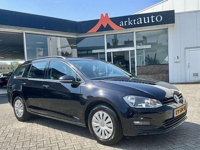 Zwart Gebruikt 2017 VW Golf VII Trendline Stationwagen | € 9.440 (Goede deal)