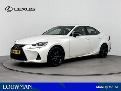 Lexus IS300h