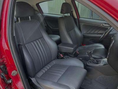 Rood Gebruikt 2009 Alfa Romeo 147 Distinctive Hatchback | € 2.200