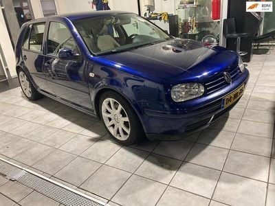 Blauw Gebruikt 2003 VW Golf IV Highline Hatchback | € 3.500 (Goede deal)