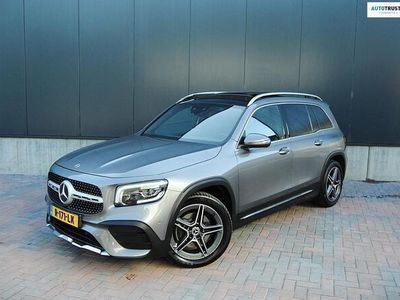 Grijs, metallic lak Occasion 2021 Mercedes GLB200 Premium Plus SUV | € 46.299