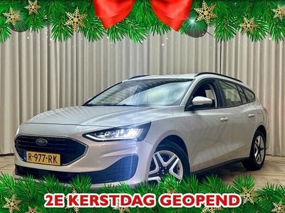 Grijs Gebruikt 2022 Ford Focus Stationwagen | € 15.450 (Goede deal)