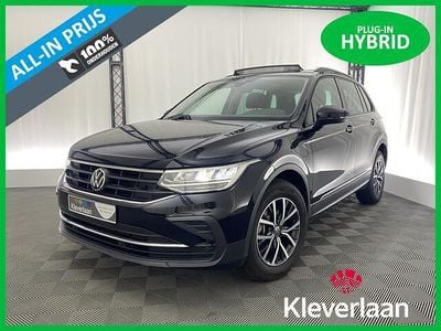 Zwart Gebruikt 2022 VW Tiguan Edition SUV | € 32.695 (Goede deal)
