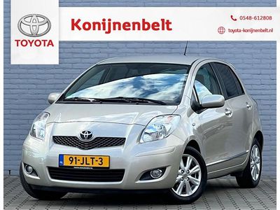 Beige Gebruikt 2009 Toyota Yaris Executive Hatchback | € 9.995