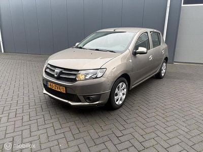 Occasion Dacia Sandero Lauréate 90 PK (66 kW) 2013 Bruin Hatchback