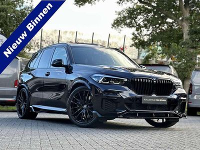Zwart Occasion 2022 BMW X5 M Sport SUV | € 72.995 (Duur)