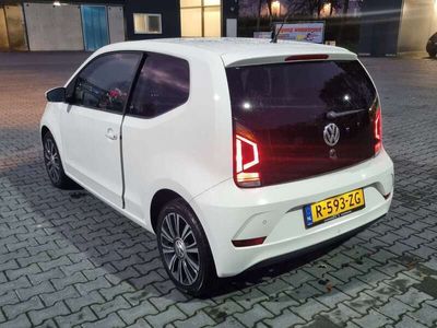 tweedehands VW up! up! 1.0 BMT take