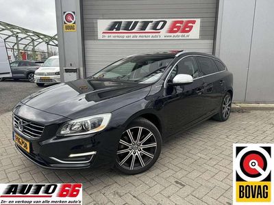 Zwart Gebruikt 2013 Volvo V60 Summum Stationwagen | € 8.995 (Eerlijke prijs)