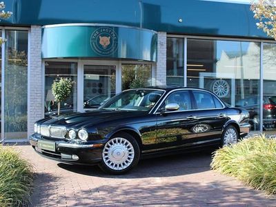 Jaguar XJR