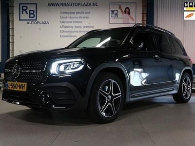 Mercedes GLB180
