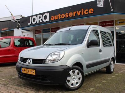 tweedehands Renault Kangoo 1.2-16V Authentique inclusief: Invalide lift