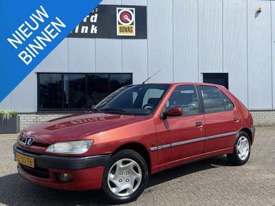 Peugeot 306
