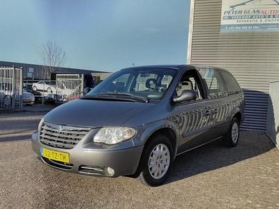 Grijs (metallic) Gebruikt 2007 Chrysler Grand Voyager MPV | € 5.250