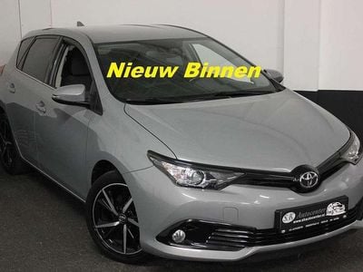 Occasion Toyota Auris Team 116 PK (85 kW) 2018 Grijs Hatchback