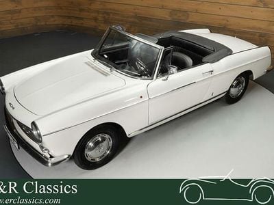 Zwart Gebruikt 1966 Peugeot 404 Cabriolet | € 44.950